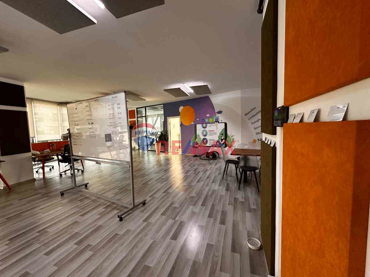 ATAŞEHİR METROYA YÜRÜME TİCARİ İSKANLI 400M2 KİRALIK OFİS-BÜRO