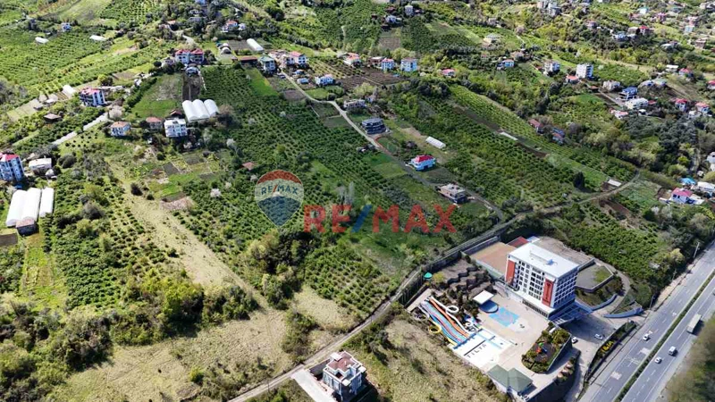 AKÇAABAT DARICA MAHALLESİNDE SATILIK DENİZ MANZARALI ARSA