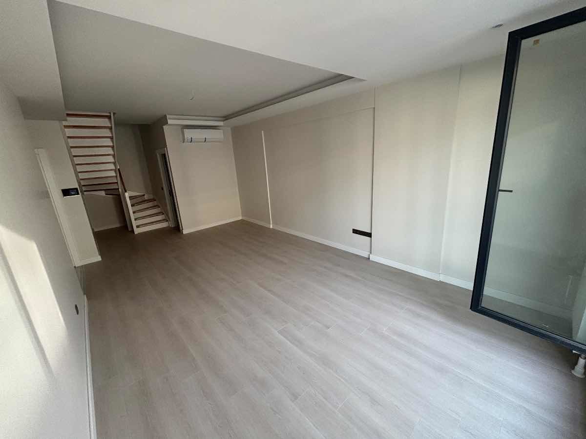 ÇINAR  MAHALLESI SAHIL KENT 4 SITESI ÇATI DUBLEKS 2+1 KIRALIK