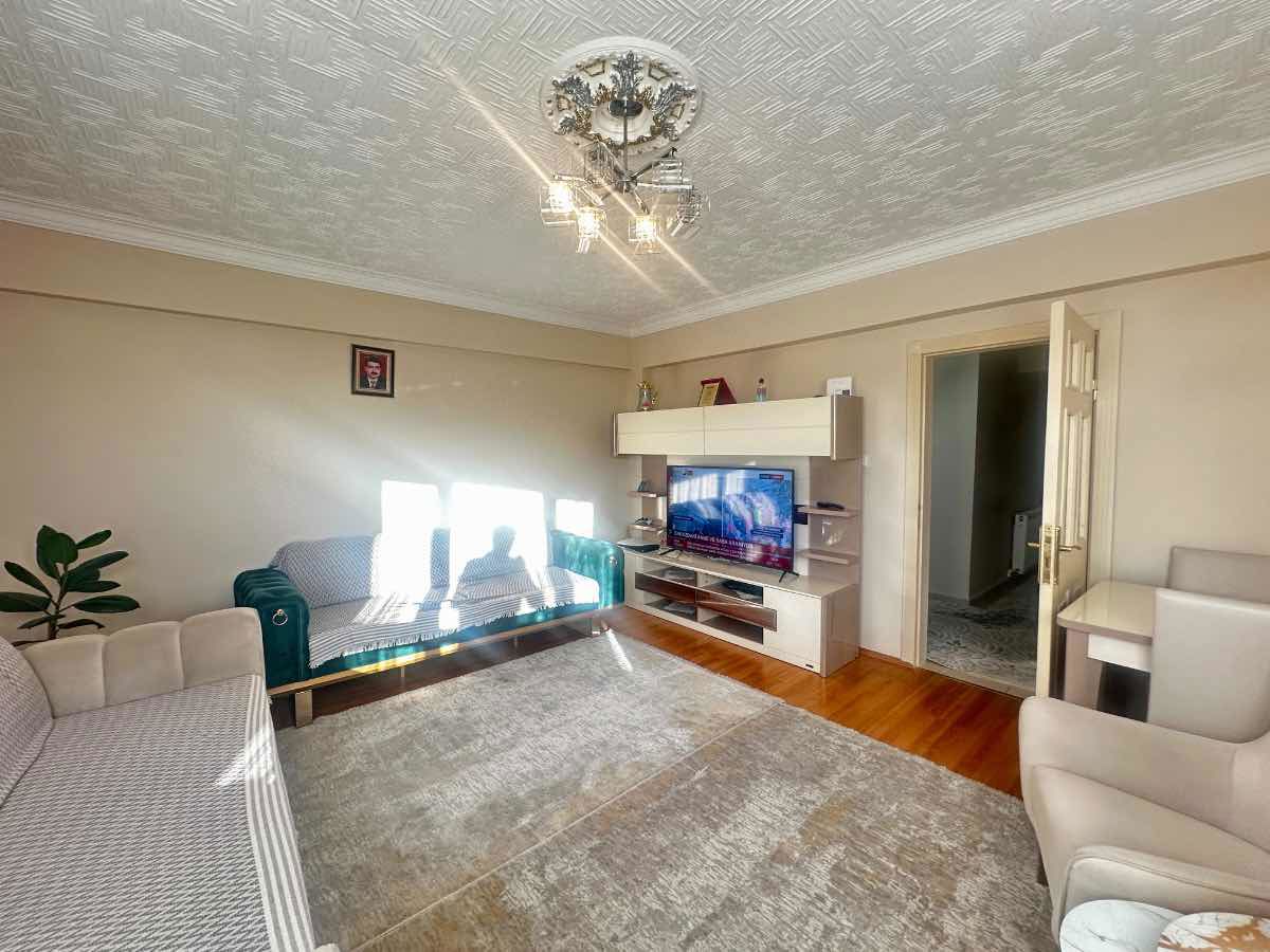 KEMALPAŞA MAHALLESİNDE GENİŞ VE KULLANIŞLI 3+1 FIRSAT DAİRE