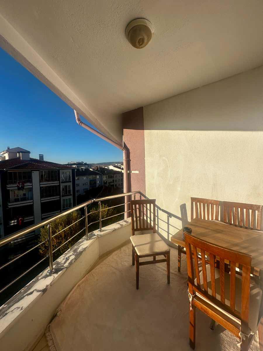 KEMALPAŞA MAHALLESİNDE GENİŞ VE KULLANIŞLI 3+1 FIRSAT DAİRE