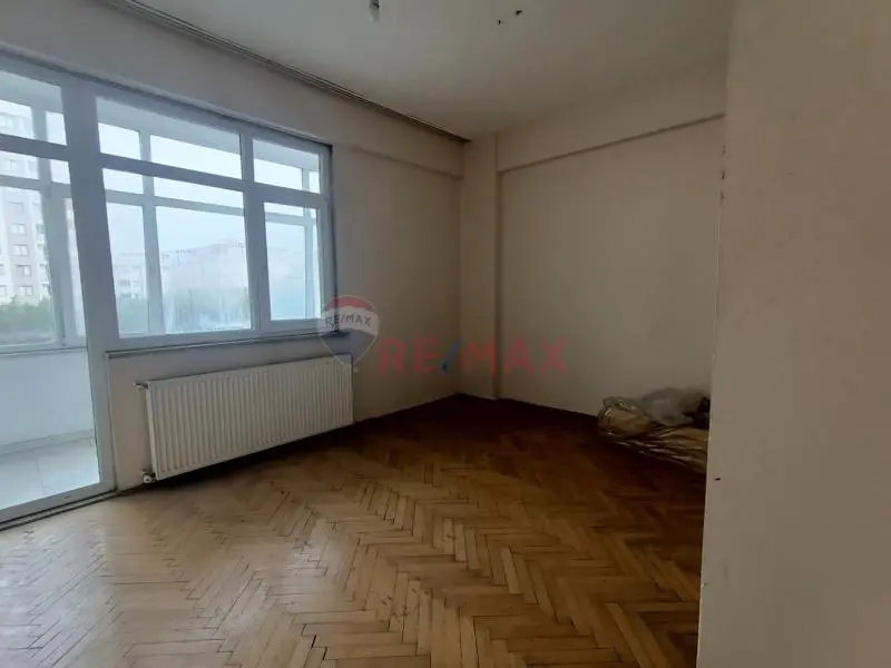 PENDİK ESENLER CADDE ÜSTÜ 140 M2 SATILIK 3+1 DAİRE
