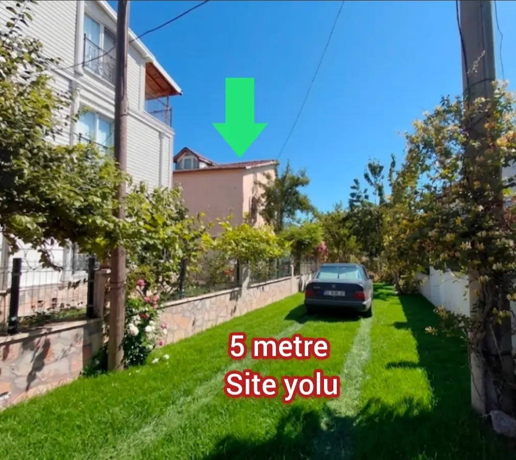 RE/MAX KIYI'DAN 450M² TAM MÜSTAKİL TRİPLEKS