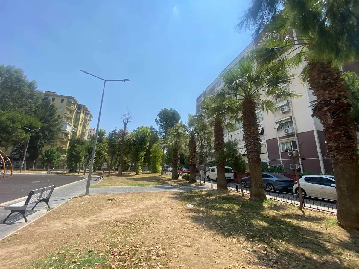İZMIR BAYRAKLI ÇAMKIRAN’DA SATILIK 3+1 DAIRE
