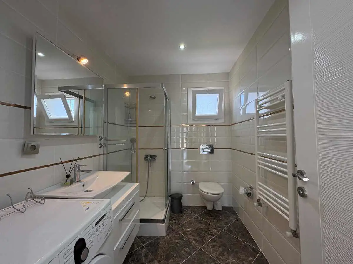Property image 64
