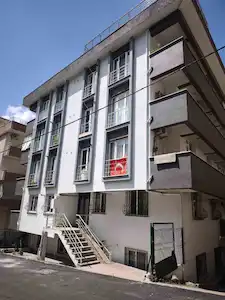 MALTEPE’DE 3+2, 170 M² KULLANIMLI KREDİYE UYGUN ASANSÖRLÜ