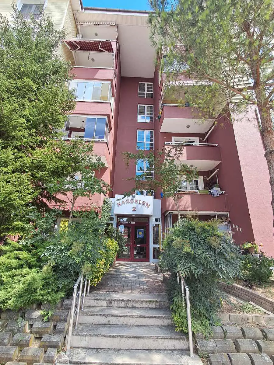 Property image 8