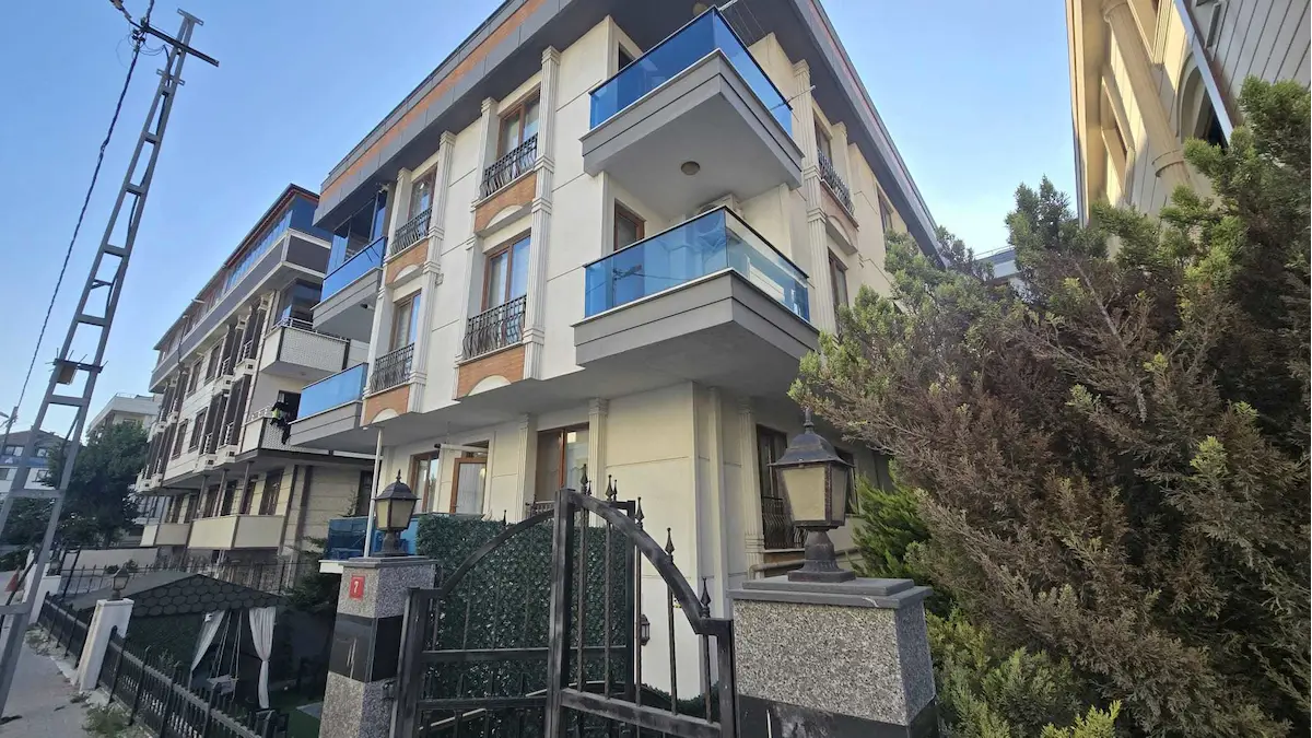 BEYLİKDÜZÜ KAVAKLI’DA GÜNEY-BATI CEPHELİ 2+1 | | KREDİYE UYGUN