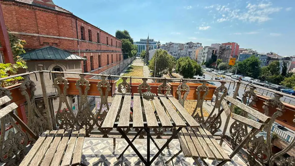 Property image 9