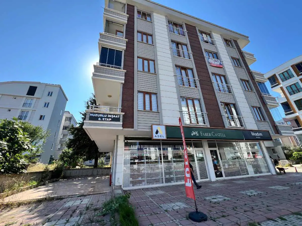 ÜNİVERSİTE TRAMVAY'A CEPHE EŞYALI ŞIK KİRALIK 1+1 DAİRE