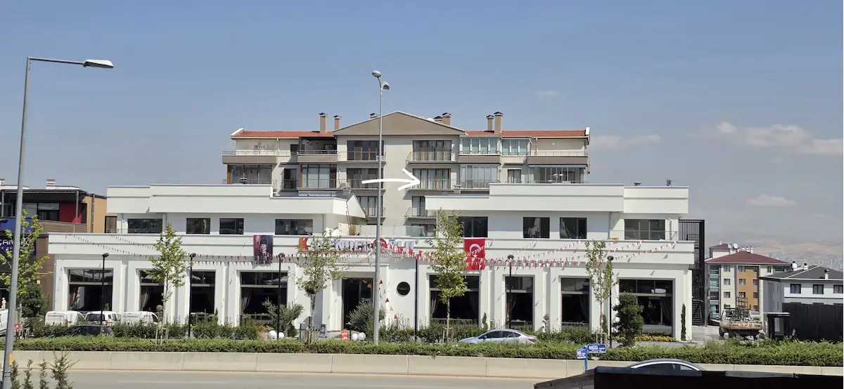 BAĞLICA MERKEZDE KİRALIK GENİŞ, FERAH, KULANIŞLI 210 M2 4+1 DAİRE