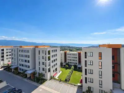ÇAYIRKÖY SEMT KOCAELI SITESI 2+1 KIRALIK DAIRE