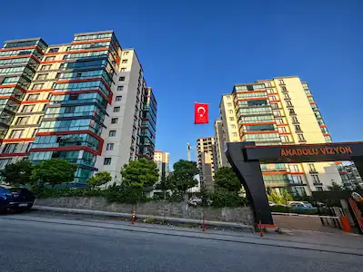 ANKARA YENİMAHALLE’DE 2023 YAPIMI 4+1 | 185 M² NET | 10. KAT | 3 BANYOLU GENİŞ DAİRE