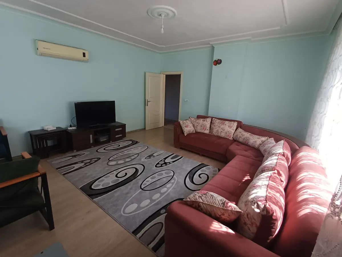 ANTALYA SERİK YENİ MAH’DE 5+1 EN ÜST KAT | 215 M² BRÜT | 3 CEPHELİ, BALKONLU