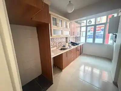 BAHÇELIEVLER SOĞANLI DA 2+1 KIRALIK BOŞ DAIRE