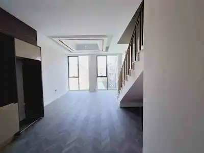 ZERAY ESİL SİTESİNDE HAVUZLU SİTEDE KİRALIK 1+1