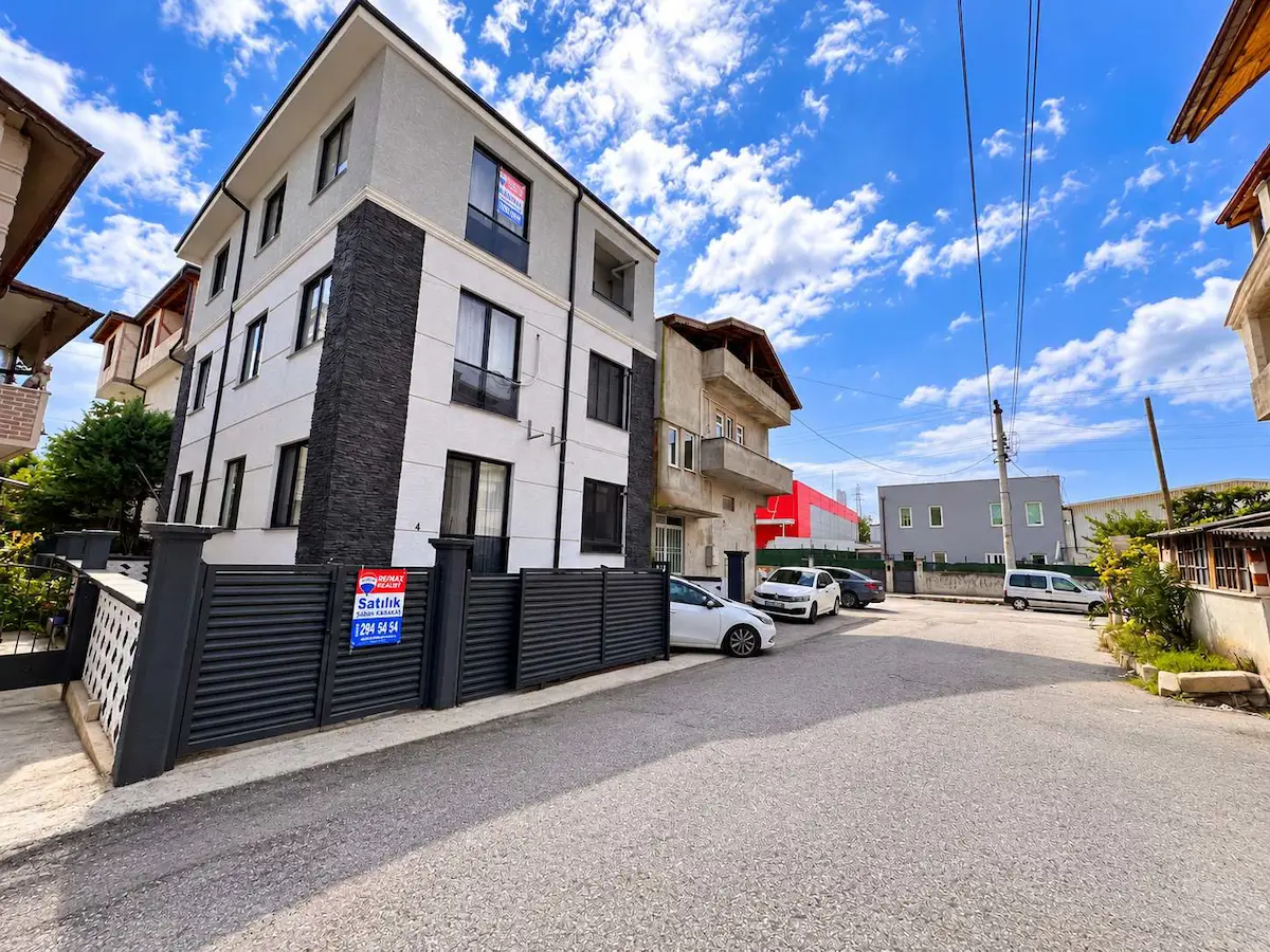 ERENLER BAĞLAR MAHALLESİ’NDE SIFIR 2+1 SATILIK DAİRE