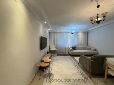 KAĞITHANE’DE SİTE İÇİNDE 3+1 | 115 M² NET | GİRİŞ KAT | BALKONLU