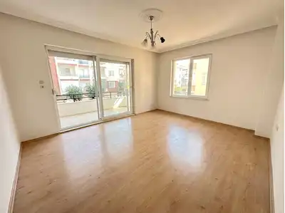 PAZARCI MH. ALTINEVLER SİTESİ’NDE ARSA PAYLI SATILIK 2+1
