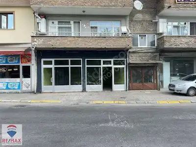 İŞLEK MUHİTTE GENİŞ CEPHE DÜKKAN DEPOZİTOSUZ