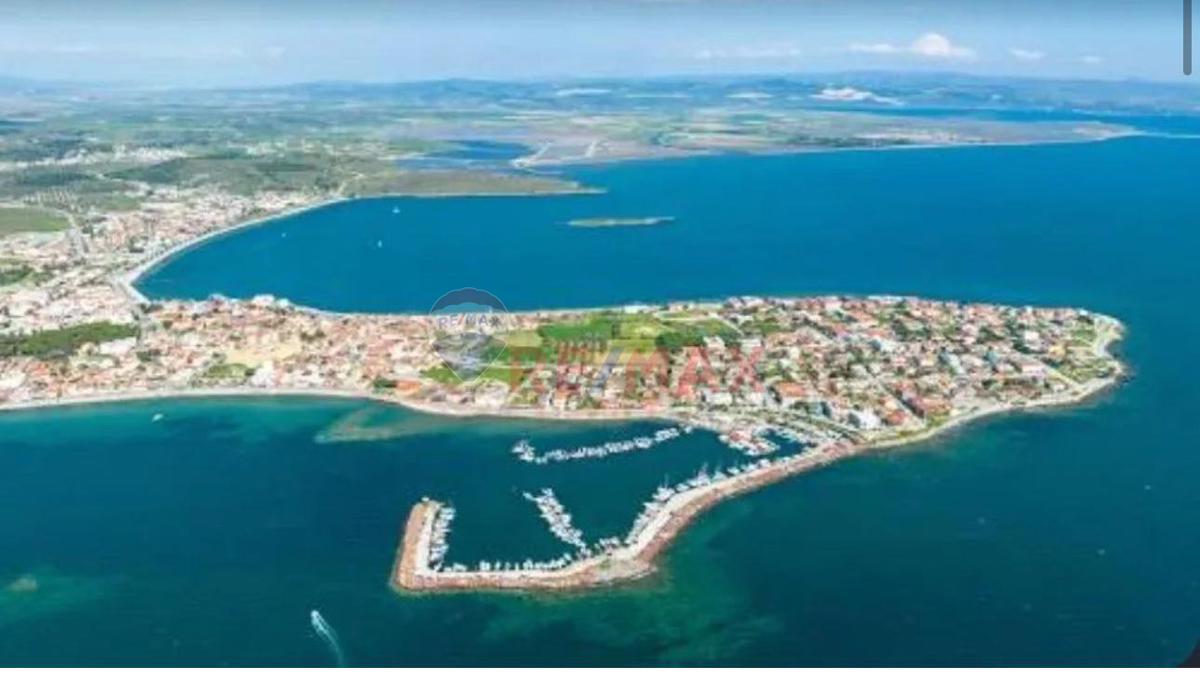 İZMİR DİKİLİ ÇANDARLI'DA VİLLA İMARLI SATILIK ARSA 