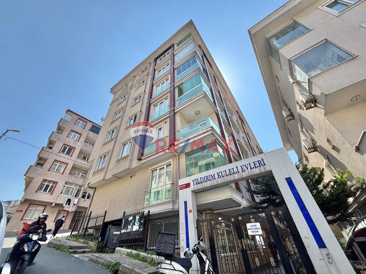 ŞİŞLİ BOMONTİ FERİKÖY KULELİ EVLERİ 1+1 AYDINLIK FERAH 60 M2