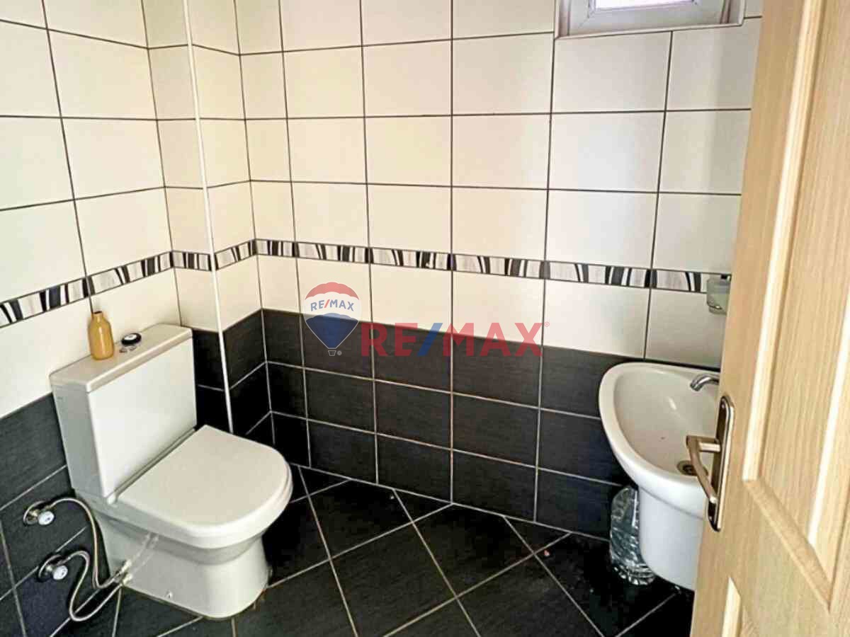 CENNETTEN KÖŞE KIYIKIŞLACIKTA MÜSTAKİL HAVUZLU VİLLA