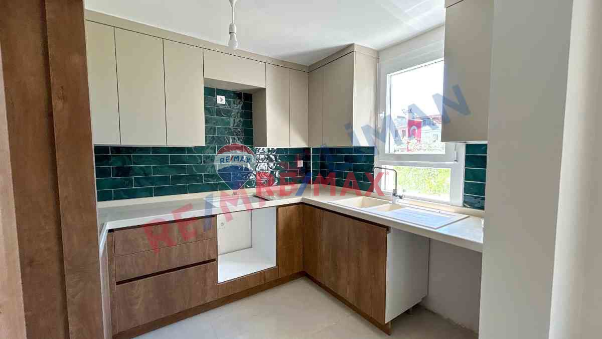 🏡 GÜRE'NIN KALBINDE, DENIZE YÜRÜME MESAFESINDE, GENIŞ TERASLI YENILENMIŞ SATILIK VILLA