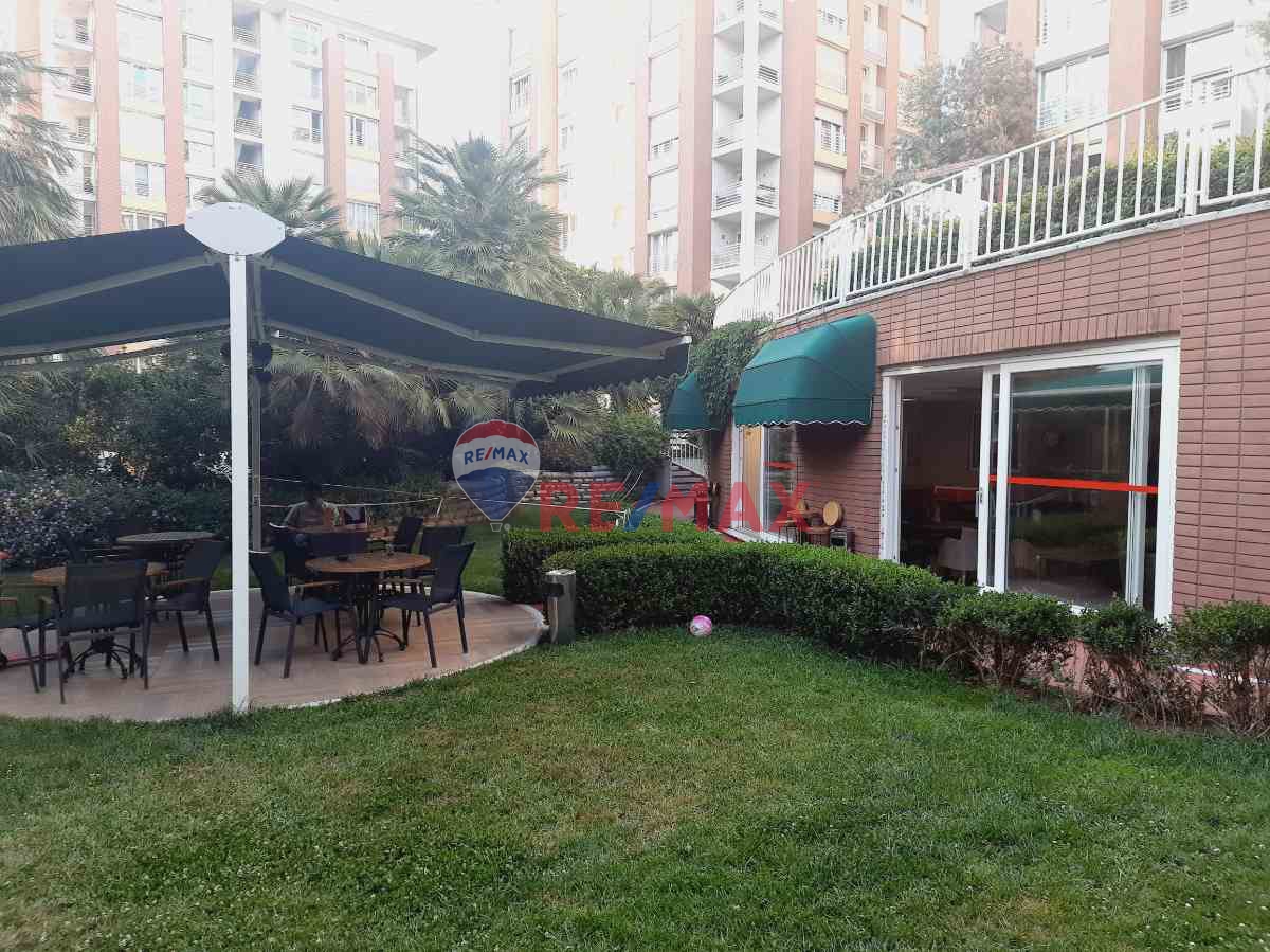 ATAŞEHIR 7000A RESIDENCE SİTESİNDE HAVUZLU, GÜVENLİKLİ MUHTEŞEM 4+1