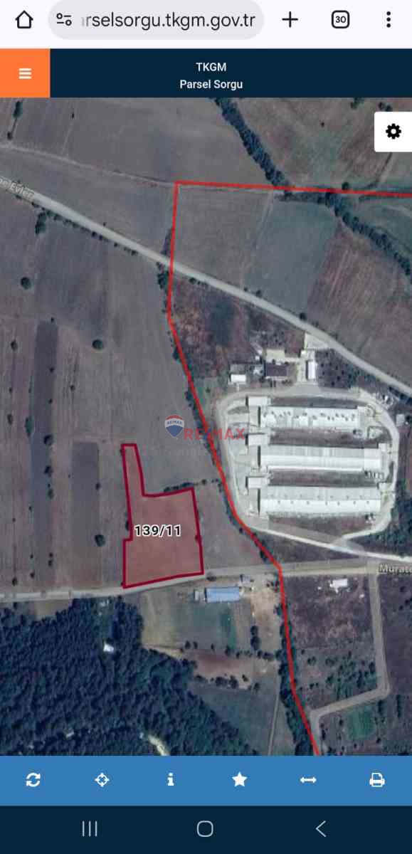 BİLECİK BOZÜYÜK AKSUTEKKE KÖYÜ'NDE YATIRIMLIK (5.818 M²) TARLA