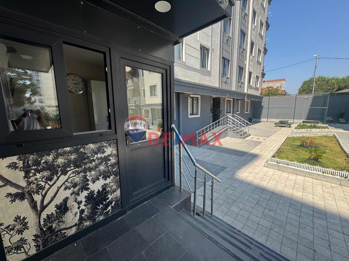 İNKİLAP MH BİZİM EVLER SİTESİ DÜZ GİRİŞ 2+1 110 M2 SATILIK DAİRE