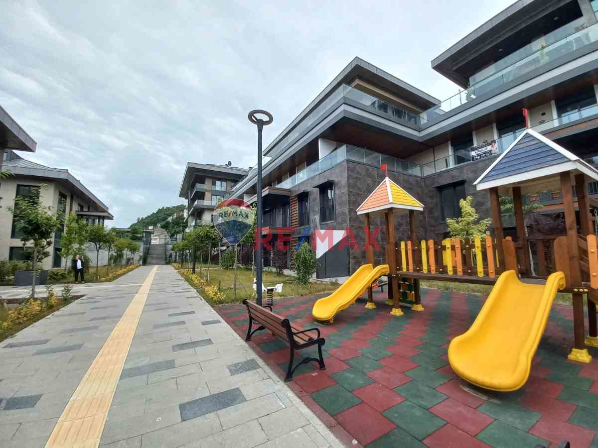 TRABZON ÇÖMLEKÇİ TOKİ'DE 2+1 KİRALIK DAİRE