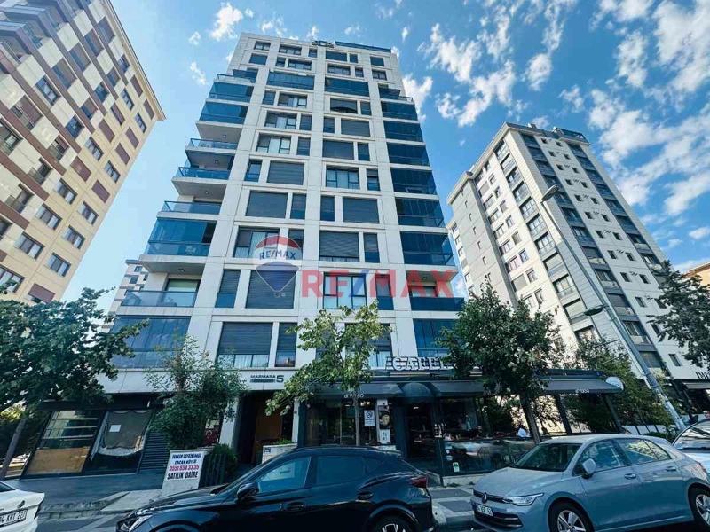 KADIKÖY BOSTANCI SAHIL VE MARMARAY A YAKIN 3+1 165 M2 SATILIK