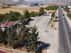 ANAYOL ÜZERİ KİRALIK PETROL YERİ
