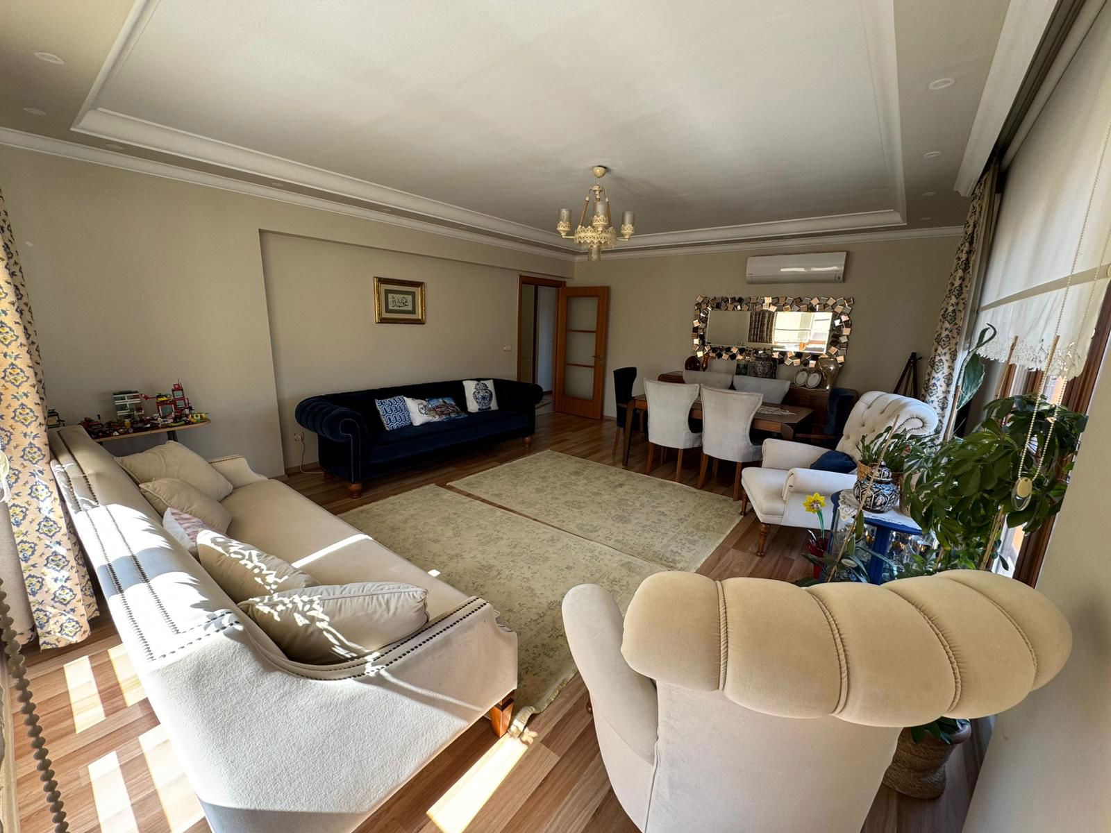 REMAX'DAN ATAŞEHİR EKMOLİFE SITESINDE İSKANLI E.BANYOLU BALKONLU