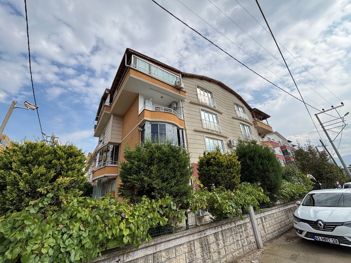 KARTEPE ATAEVLERDE EŞYALI KİRALIK 3+1 DUBLEX DAİRE