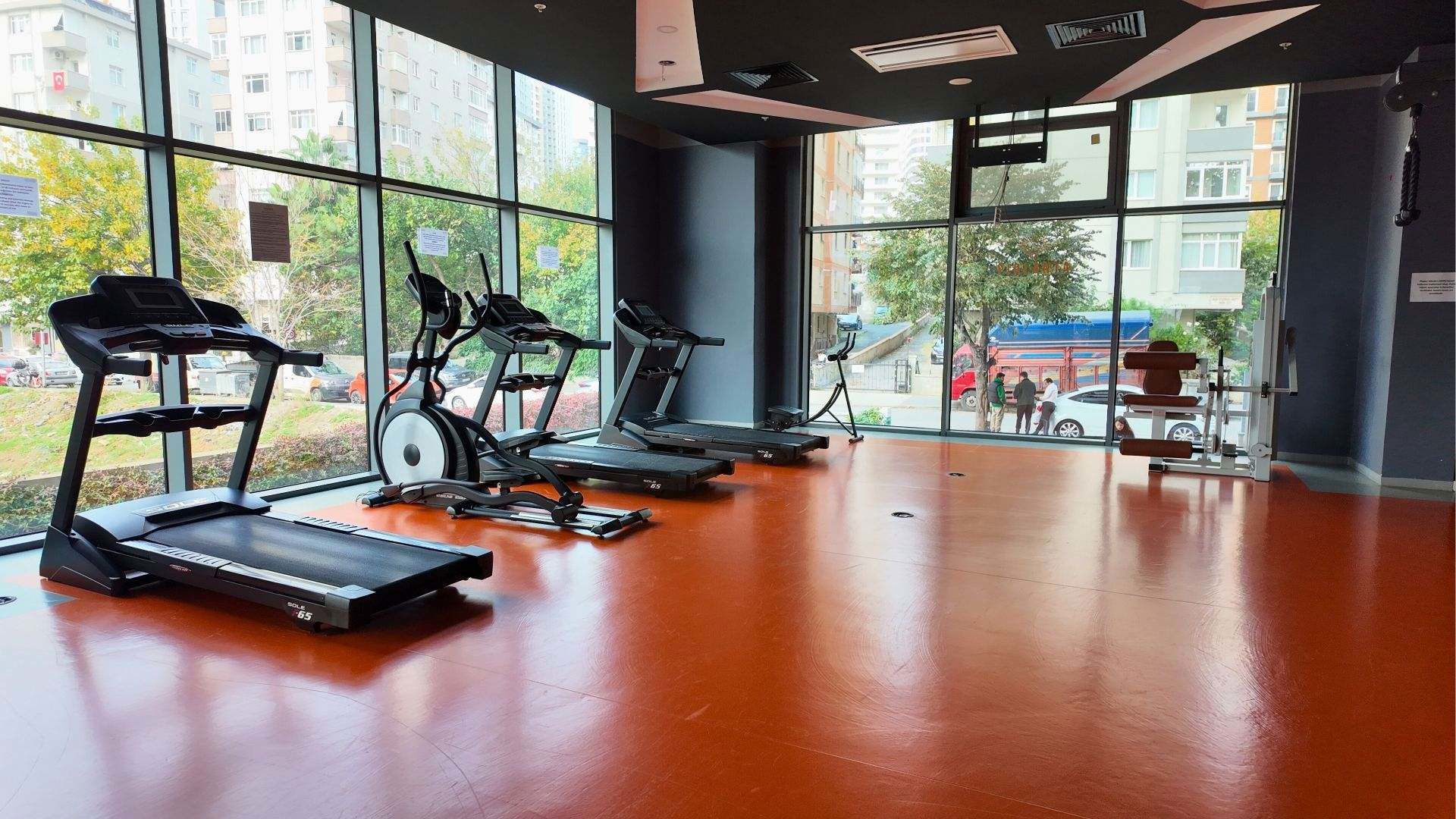 PIRLANTA GÖZTEPE SITESINDE SATILIK 2+1 DAIRE / KAPALI MUTFAK