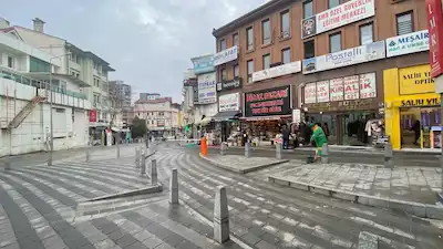 FOMARA MEYDANI SATILIK DÜKKAN