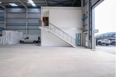 KOCAELİ SEPETLİPINAR 765 M2 MASRAFSIZ SIFIR TİCARİ BİNA
