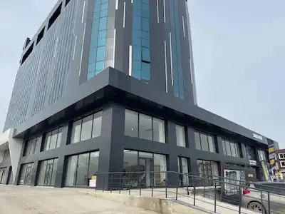 REMAX EFFECT'TEN SAPPHIRE PLAZA 'DA SATILIK 1+0 50 M2 OFİS