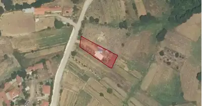 REMAX MİD YENİCE SAZAK KÖY İÇİNDE 753 M2 SATILIK TARLA
