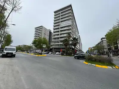 REMAX MAHMUT BEKDEMİR DEN KURUMSAL KİRACILI DÜKKAN
