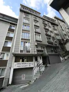 EYÜPSULTAN'DA SATILIK DAİRE & OFİS