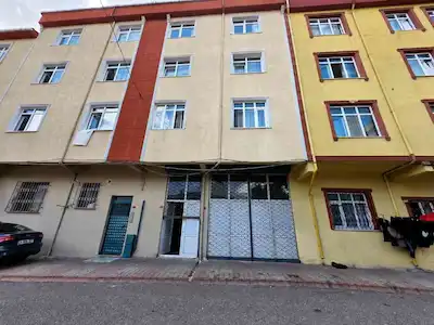 ESENŞEHİR METROYA YAKIN 55M2 SATILIK İŞYERİ
