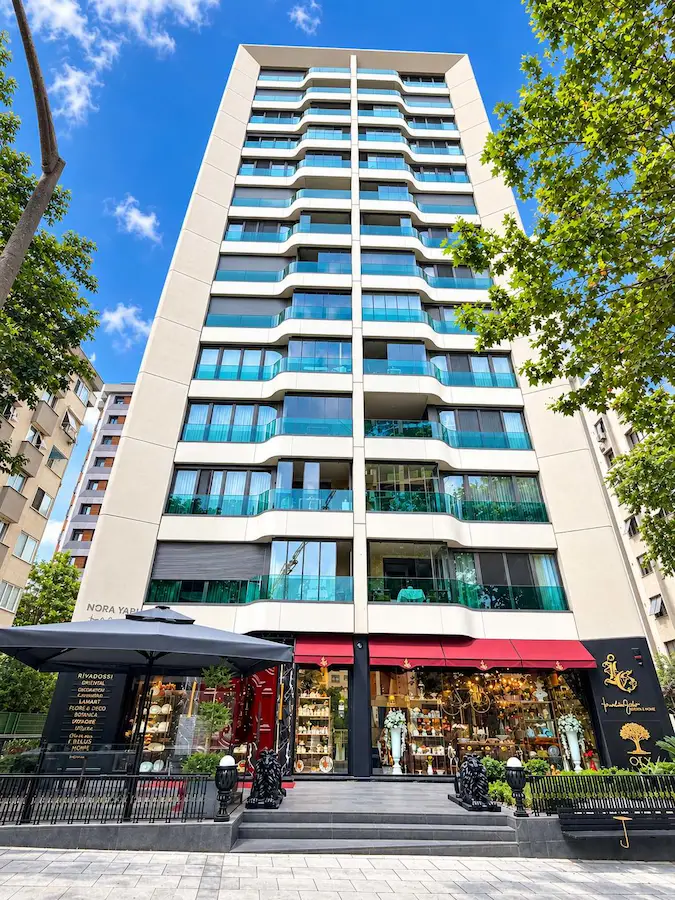 GÖZTEPE'DE BUTİK PROJEDE DENİZ MANZARALI 172 M2 4+1 KİRALIK DAİRE