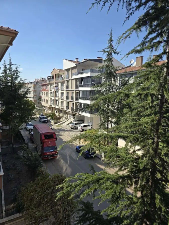 ETİMESGUT SÜVARİ MAH. 2+1 KİRALIK