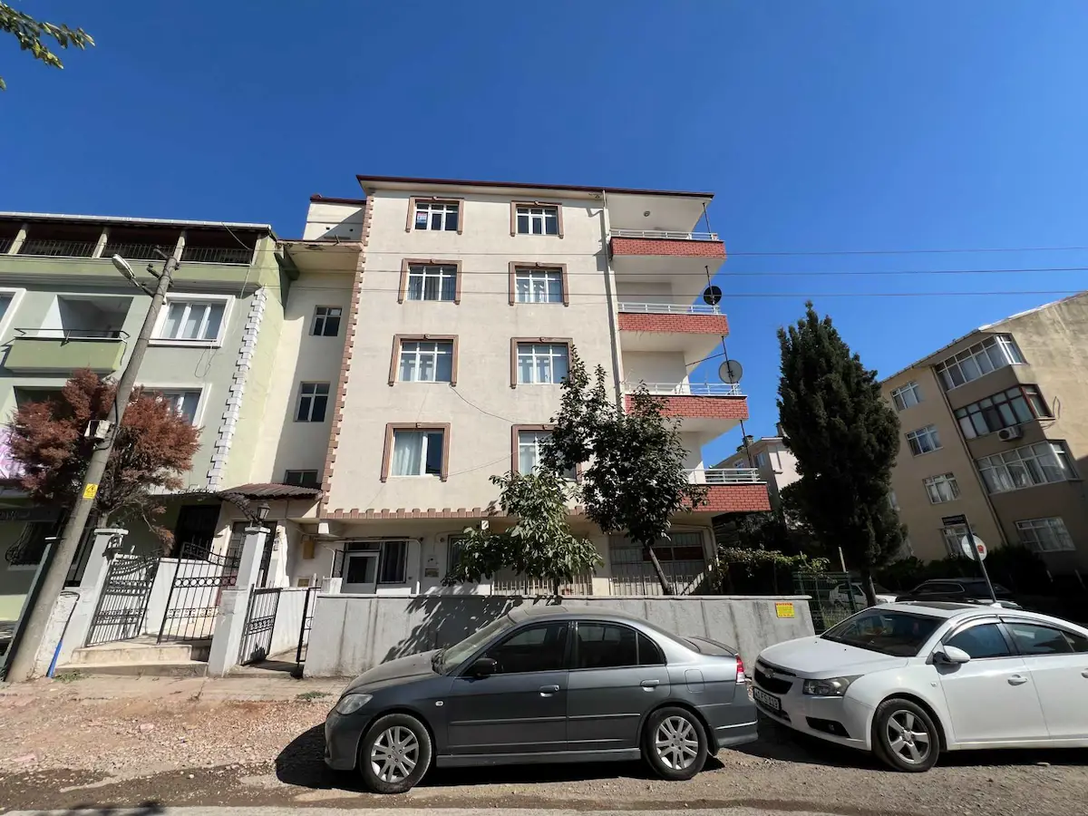 REMAX MAXIMUM'DAN KÖRFEZ MIMAR SINAN MAH.DE KIRALIK 3+1 DAIRE