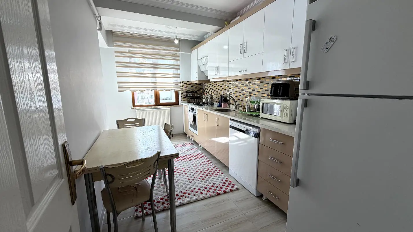 Property image 8