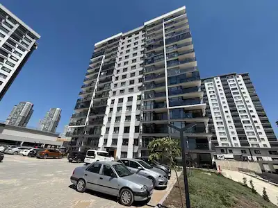 REMAX LEVEL'DEN BATIKENT YUVADA GENİŞ 2+1 SATILIK DAİRE