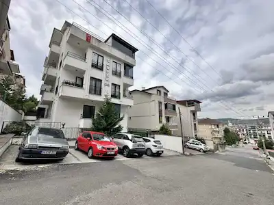 İZMİT BAĞÇEŞMEDE 2+1 KAPALI MUTFAK , KİRACISIZ SATILIK DAİRE